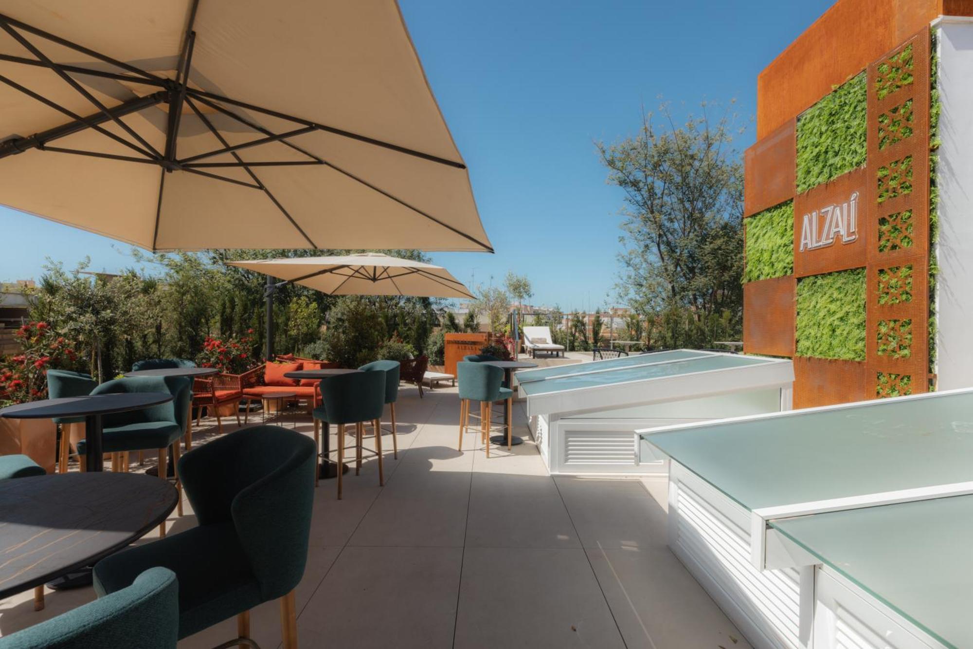 Cavalta Boutique Hotel - Small Luxuy Hotels Sevilla Eksteriør billede